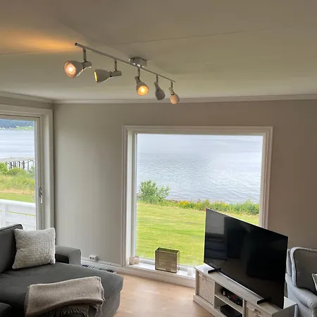 Sjonaert Feriehus, Bat Tilgjengelig For Leie Holiday home *
